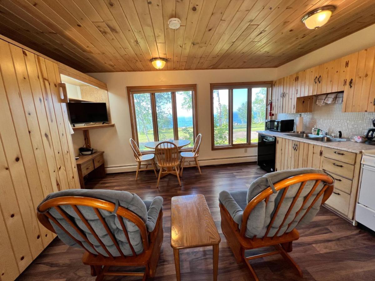 Thomsonite Inn On Lake Superior Grand Marais Dış mekan fotoğraf